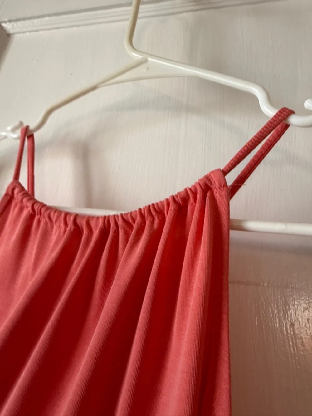 Green Envelope Coral Halter Camisole - Picture 7 of 7